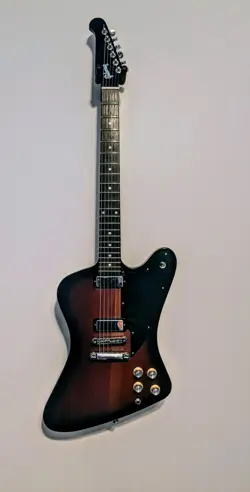 GIBSON FIREBIRD STUDIO '70S TRIBUTE 2012  WITH HARDSHELL AND GIBSON SOFT CASE 
