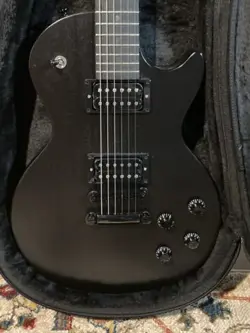 TRIBUTE RAVEN LIMITED-EDITION