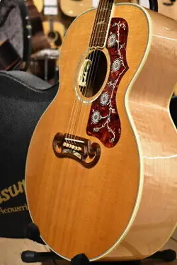 GIBSON SJ-200 ELITE USED ACOUSTIC GUITAR