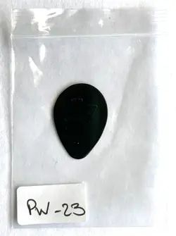 VINTAGE GUITAR GIBSON JAZZ/MANDOLIN PICKS  (MED-THIN)  PW-23