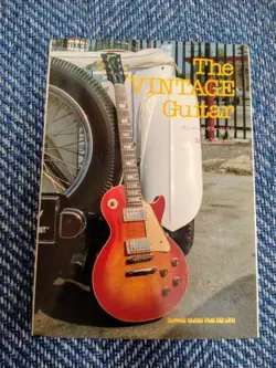 GUITAR PHOTO