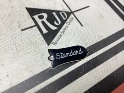 90’S GIBSON LES PAUL STANDARD BELL TRUSS ROD COVER