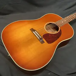 GIBSON CUSTOM SHOP J-45 ICED TEA