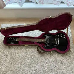 GIBSON SG 1999 GUITAR CASE INCLUDED NO.MG1576