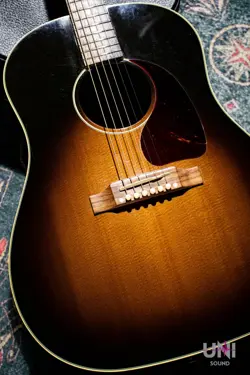 GIBSON J-45 STANDARD / 2013 SAFE DELIVERY FROM JAPAN