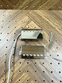 SET! GIBSON 57