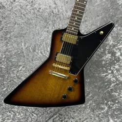 BLACK PICKGUARD VI