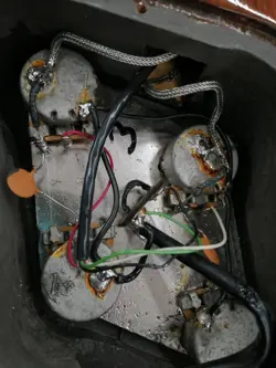 CLASSIC 1999 ELECTRIC