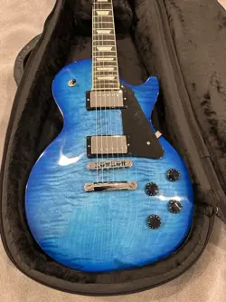 NEW LES PAUL STUDIO SESSION COBALT BURST