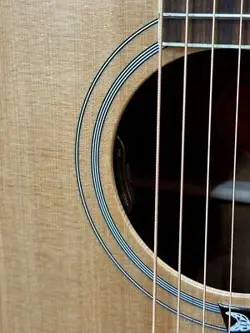 GIBSON HUMMINGBIRD FADED -NATURAL-