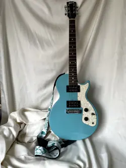 RARE! GIBSON USA 2017 M2 SOLID BODY ELECTRIC GUITAR, TEAL