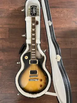 GIBSON SLASH SIGNATURE