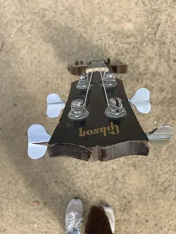 BASS GUITAR MADE