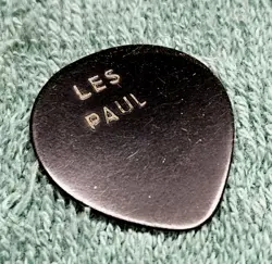 PICK MEDIUM