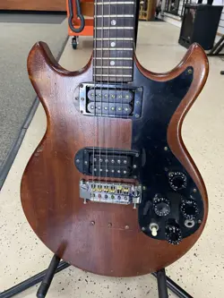 VTG GIBSON 1965 MELODY MAKER D ELECTRIC GUITAR