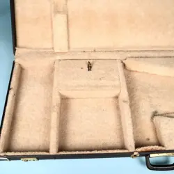 CASE WHITE INTERIOR