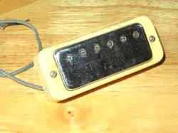 GIBSON 1974 CHROME MINI HUMBUCKER NECK PICKUP W/ CREAM MOUNTING RING