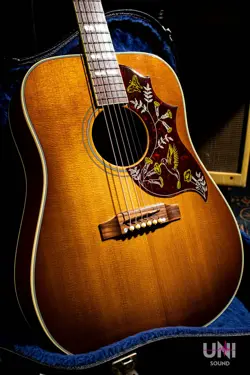 GIBSON HUMMINGBIRD / 2015 USED ACOUSTIC GUITAR