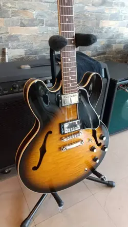 ES-335 SUNBURST MADE