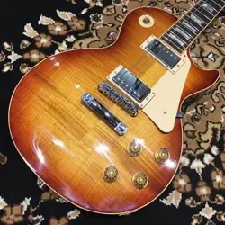 GIBSON /LES PAUL TRADITIONAL USED ELECTRIC GUITAR LES