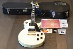 2006 GIBSON CUSTOM SHOP LES PAUL CUSTOM ELECTRIC GUITAR ALPINE WHITE + COA CASE