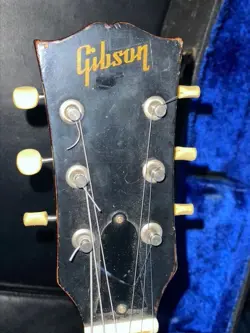 ARCHTOP GUITAR