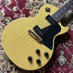 YELLOW *DV302