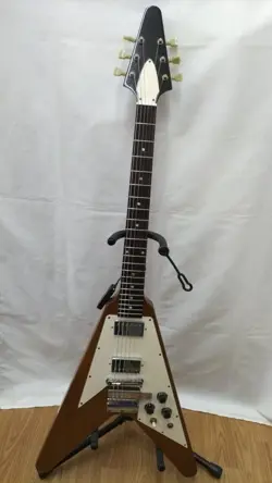GIBSON 1967 FLYING V REISSUE WITH MAESTRO MADE IN USA SOLID BODY ELECTRIC GUITAR
