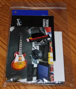 GIBSON LES PAUL CLASSIC CASE CANDY MANUAL WARRANTY WRENCH CLOTH GUITAR PARTS B