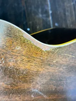 ACOUSTIC GUITAR SERIAL