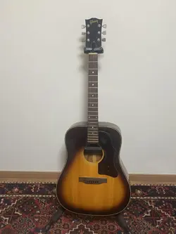 J-45 DELUXE 70