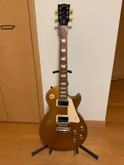STUDIO GOLDTOPGIBSON