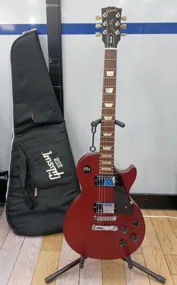 ELECTRIC GUITAR 684620