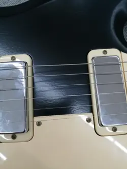 GUITAR 163127