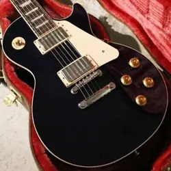 EXCLUSIVE MODEL CUSTOM