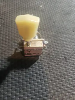GIBSON DELUXE TUNING KEY TULIP.