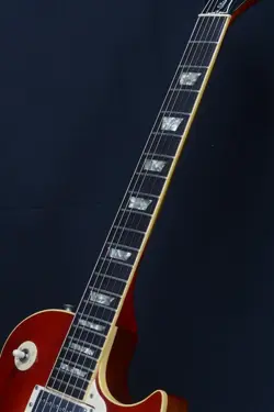 GIBSON 1976 LES PAUL STANDARD CHERRY SUNBURST MINT CONDITION OCHANOMIZU FINEST S