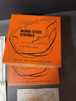 VINTAGE BANJO STRINGS LOT OF 37 ASSORTED BLACK DIAMOND GIBSON