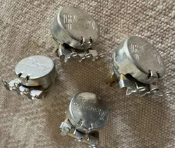 4 - GIBSON 500K SHORT SPLIT BRASS SHAFT 44070035 AUDIO TAPER POT / POTENTIOMETER