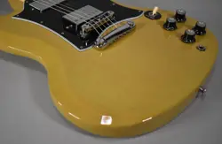 CUSTOM COLOR TV