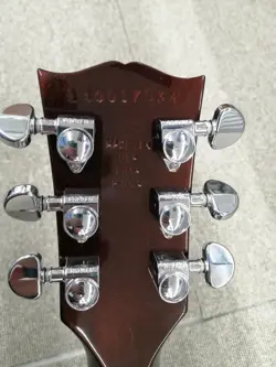 MAHOGANYNECK