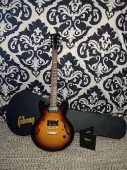 GIBSON ES-339 STUDIO 2014 ~ SUNBURST ~ 2 KNOB ~ WITH ORIGINAL CASE & C.O.A