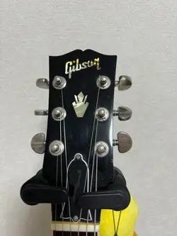 LEFTY FROM