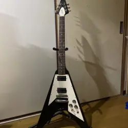 GIBSON USA FLYING V 67