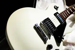 GIBSON LES PAUL STUDIO / 2016
