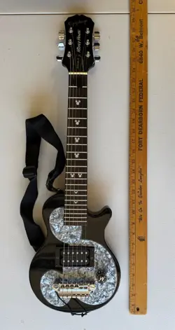 VERY RARE GIBSON LES PAUL JUNIOR GUITAR WITH AMP- IN ORIGINAL SHIPPING BOX-NEW