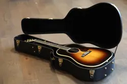 J-45 CUSTOM ACOUSTIC/