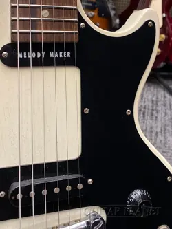 GIBSON MELODY MAKER ELECTRIC GUITAR - WORN WHITE, 2009 REISSUE, 2.80KG