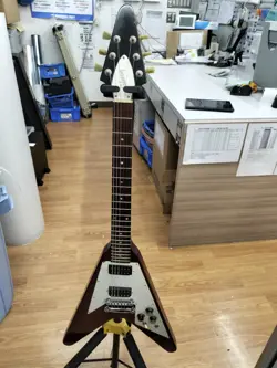 GIBSON FLYING V 67 USED 1 ELECTRIC GUITAR