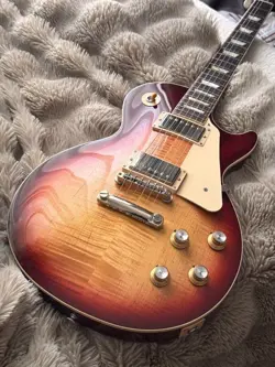 GIBSON LES PAUL STANDARD '60S ELECTRIC GUITAR FROM JAPAN
